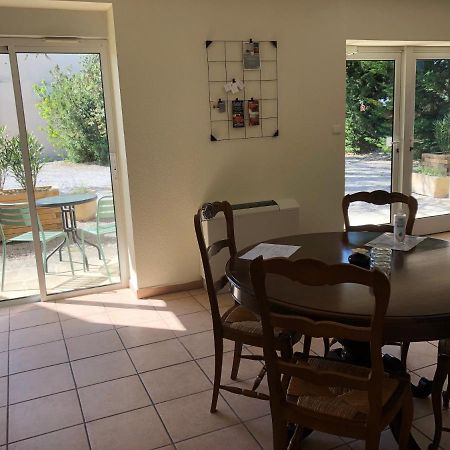 Castel Mireio Bed & Breakfast Cairanne Екстериор снимка