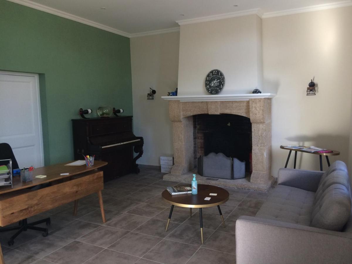 Castel Mireio Bed & Breakfast Cairanne Екстериор снимка